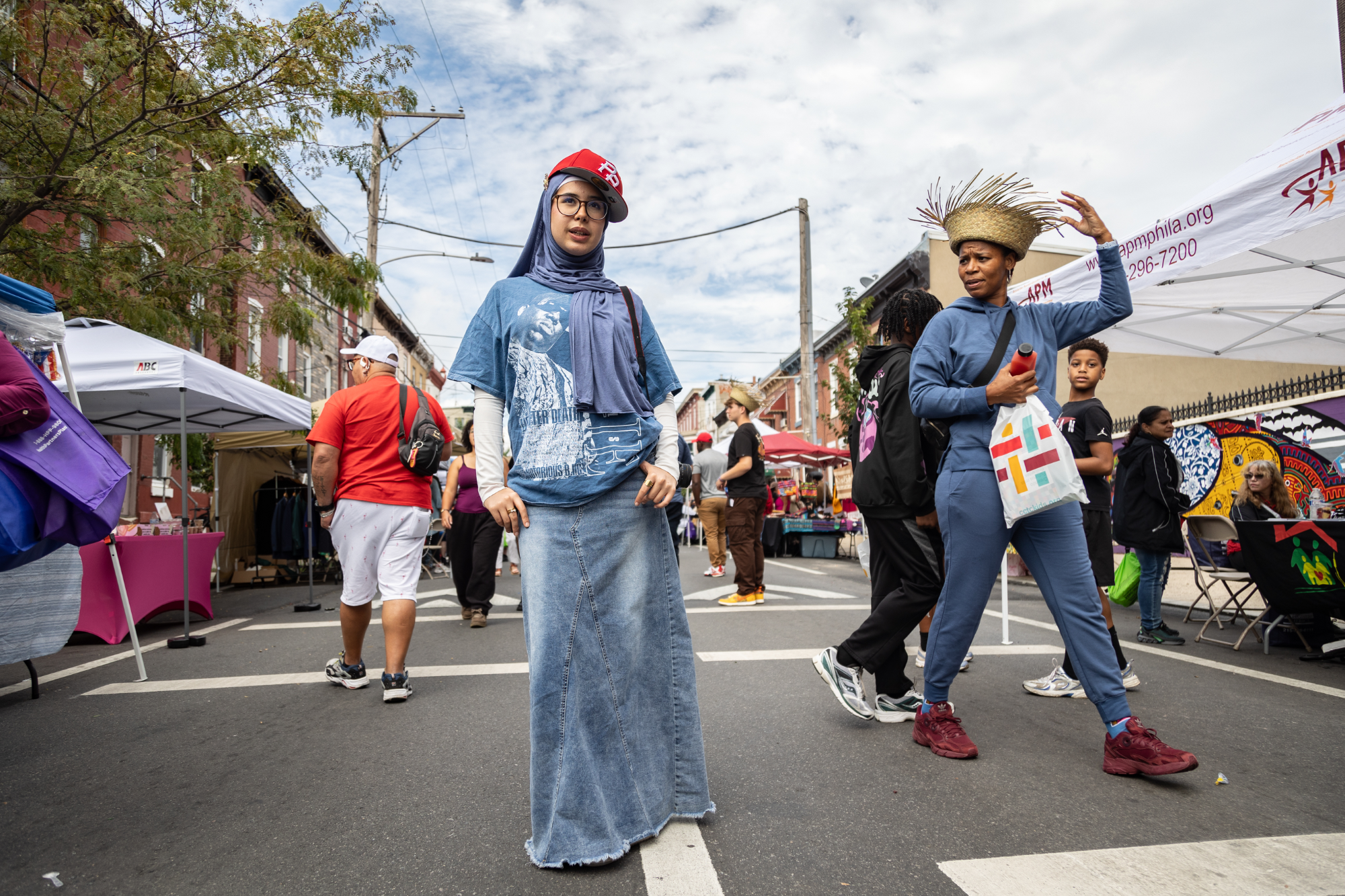 Aasya poses for portrait at Feria del Barrio
