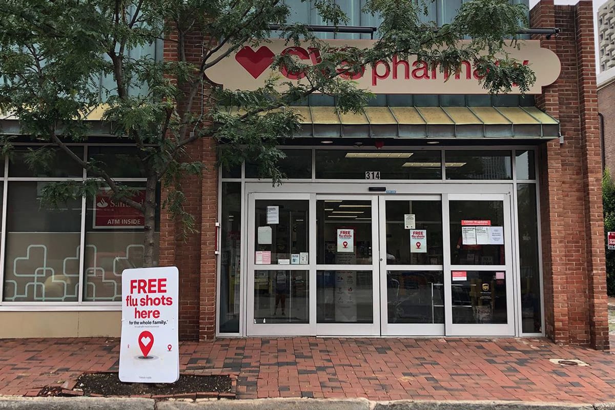 La influenza está a punto de empeorar aún más este año del coronavirus. Qué debe saber sobre las vacunas contra la gripe.