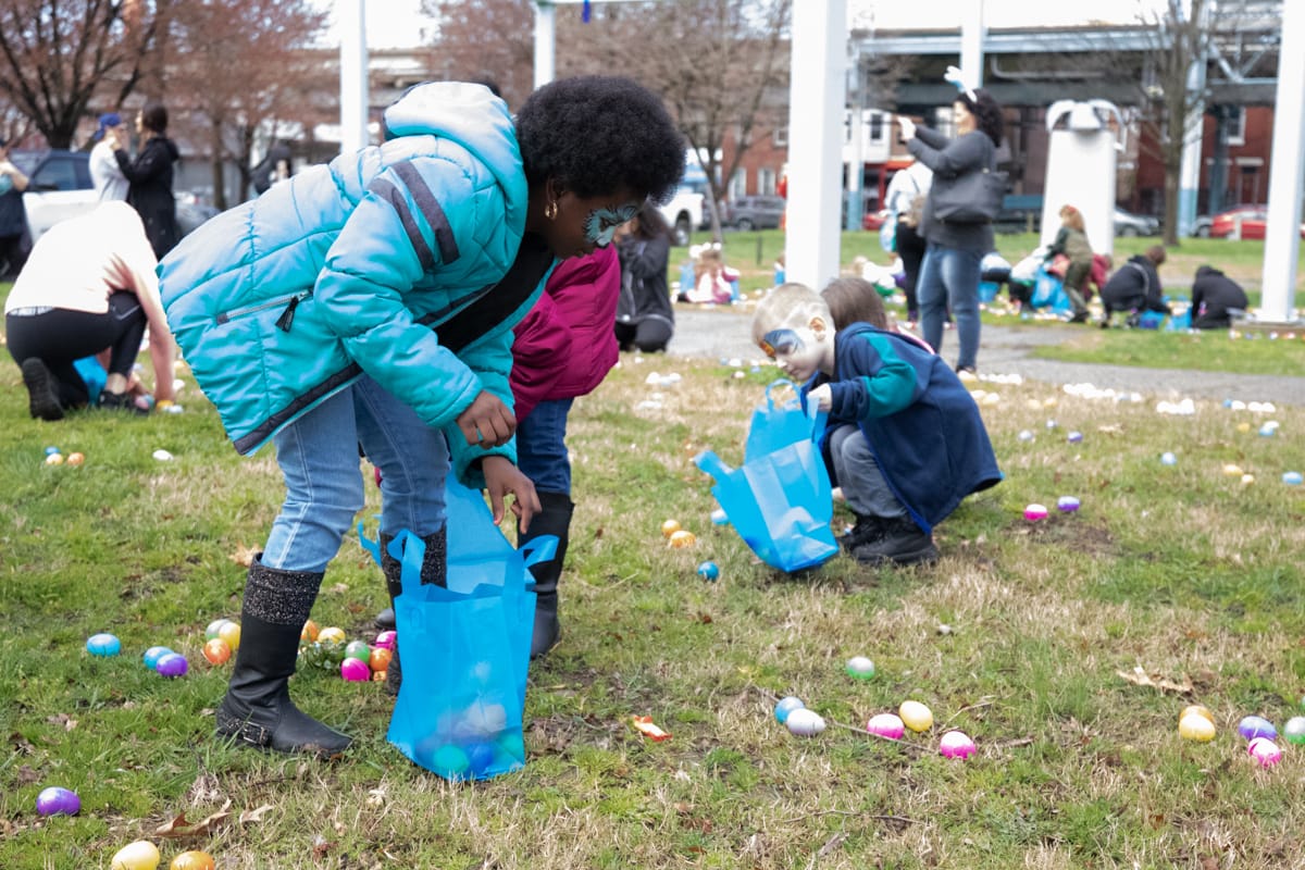 Kensington news brief: Art contest, free activities, and street cleaning