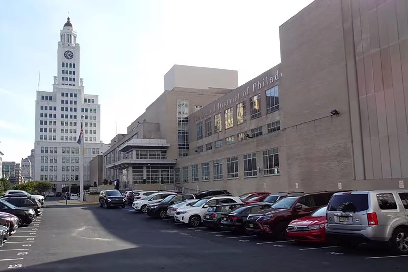 Philadelphia school board reelects president, faces $407 million budget hole