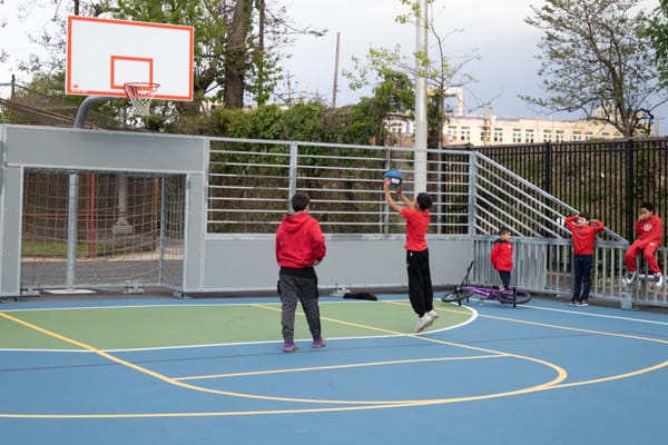 Kensington news: Free baby & kids stuff, clothing swaps, author talks, & more