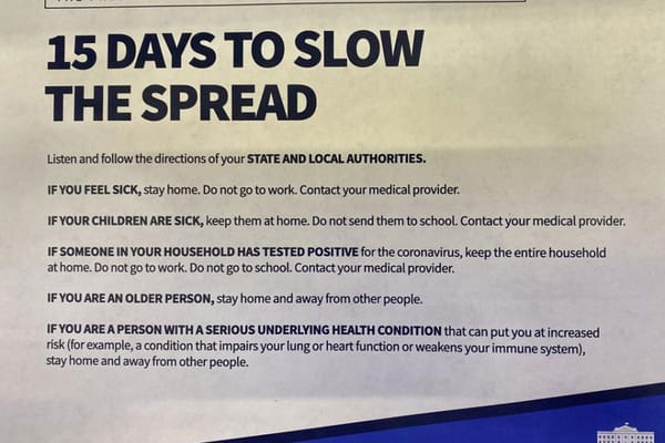 La Casa Blanca y el CDC no mantienen fuentes actualizadas sobre COVID-19 en español