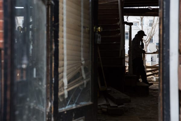 No hay alivio del coronavirus para los trabajadores indocumentados detrás del boom de la construcción de Filadelfia