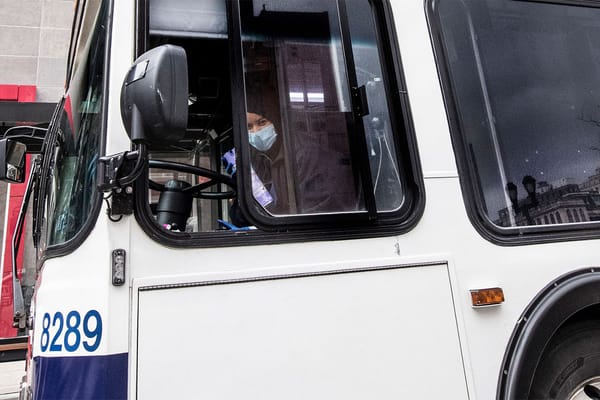 SEPTA requerirá uso de mascarillas en trenes, tranvías y autobuses