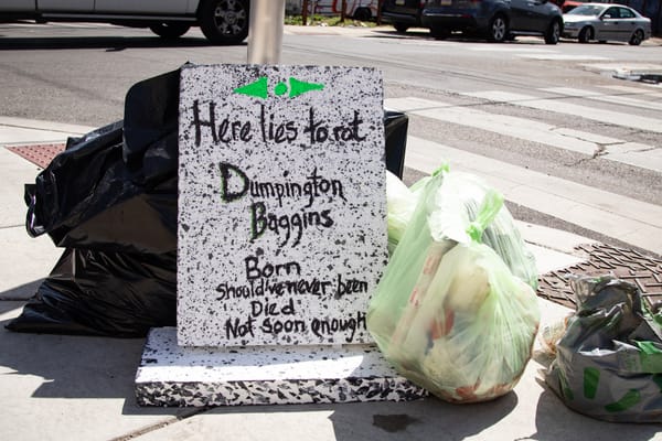 Los residentes de Fairhill usan la 'interrupción creativa' para luchar contra la basura